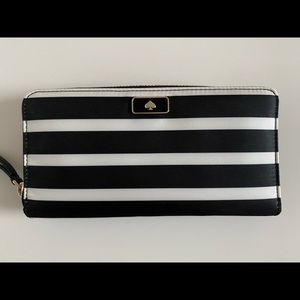 🆕🌸Kate Spade ♠️ Wallet